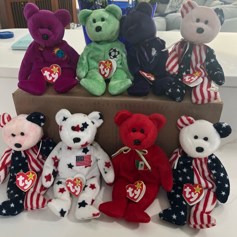 Ty Beanie Babies lot of 8 bears